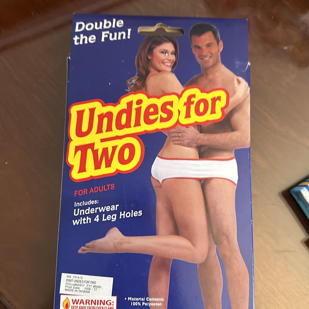 Undies for Two - Picture 3 of 4